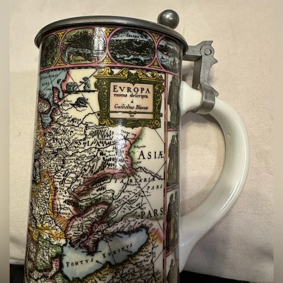 Old World Map Pewter Lidded Tankard with Guglielmo Blacuw Map excellent used con - Picture 4 of 15